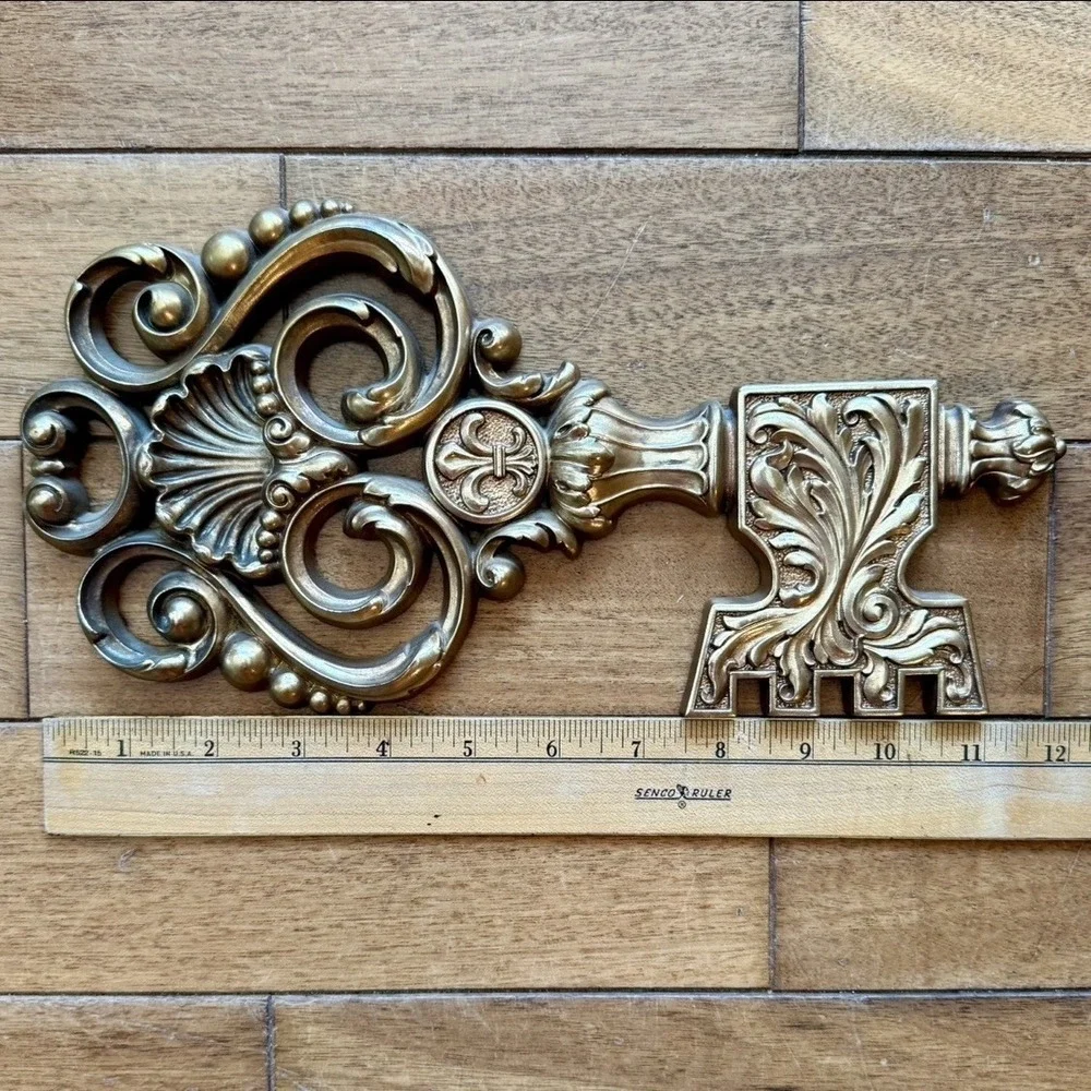 VTG 70s MCM Syroco Homco Gold Key Wall Decor Fleur De Lis Lys Hollywood Regency